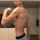 leoj30 profile photo